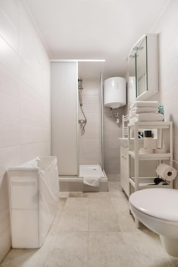 Apartament Klein, Aber Fein In Zentraler Ruhelage Wiedeń Zewnętrze zdjęcie