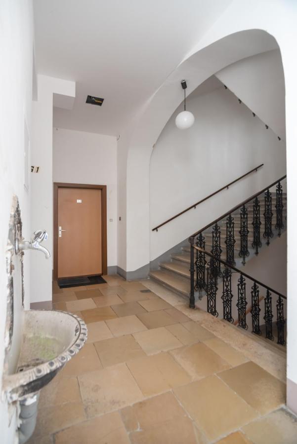 Apartament Klein, Aber Fein In Zentraler Ruhelage Wiedeń Zewnętrze zdjęcie